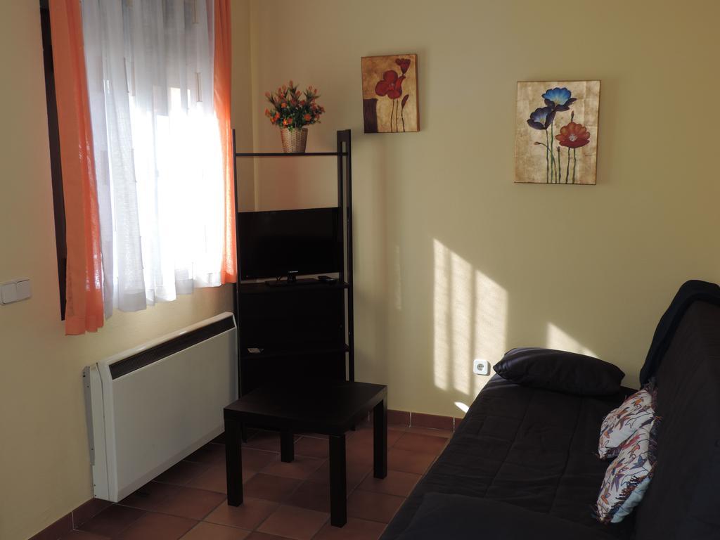 Penzion Las Casitas De La Poza Gargantilla del Lozoya Pokoj fotografie
